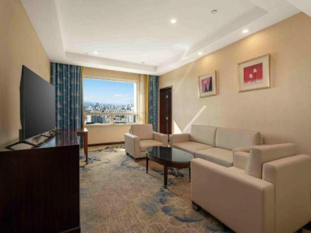 Hubei Poly Hotel Wuhan Exterior foto