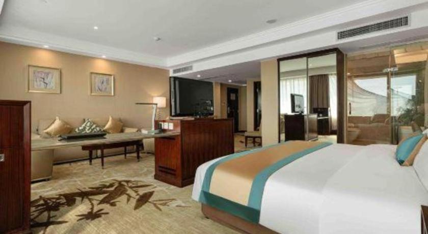 Hubei Poly Hotel Wuhan Exterior foto